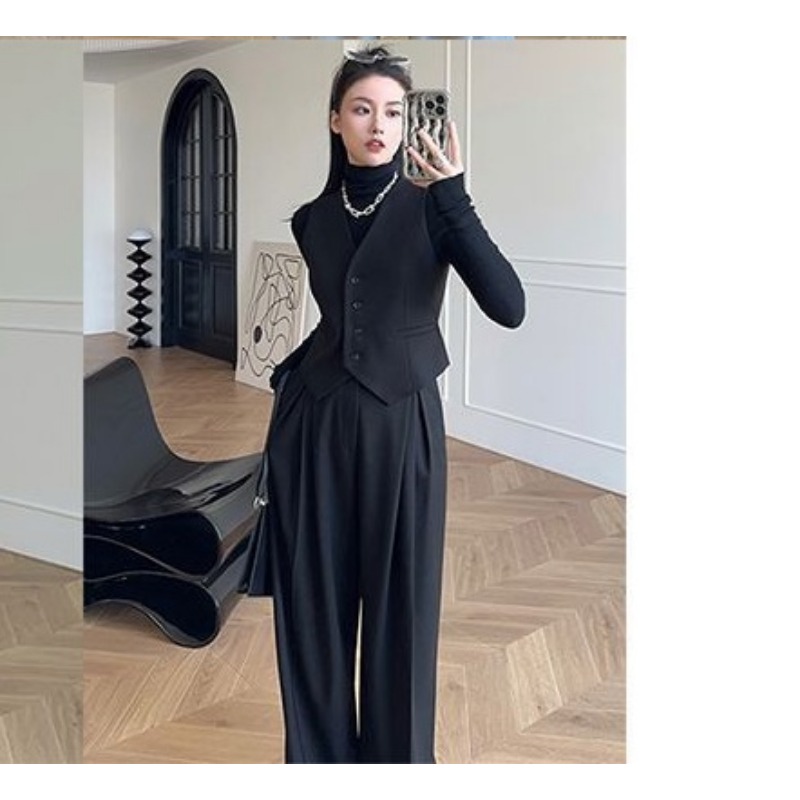 Damski zestaw: bezrękawnik i s – Women Formal Wear Set recenzja i cena